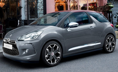 Citroen has unveiled the new DS3 a hatchback that Citroen wants to give a 