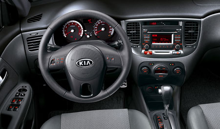 kia-pride-facelift-interior.jpg
